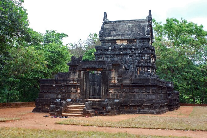 Private Tour to Dambulla and Sigiriya from Kandy in a A/C Car - Nalanda Gedige: A “Center of Sri Lanka” Pause (About 30 Minutes)