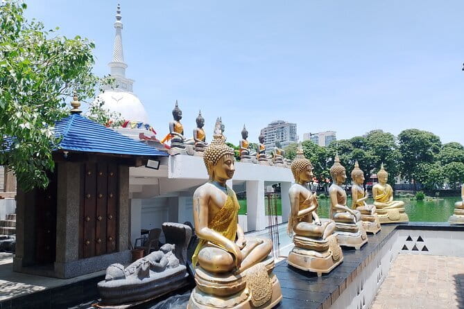 Shore Excursion Colombo Port to Mount Lavinia Beach & Colombo city For 4 - 6 Pax - Gangaramaya (Vihara) Temple: modern touches in a living religious space