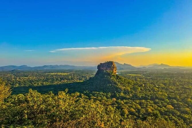 Sigiriya & Dambulla Cave Temple Day Trip from Colombo - Sigiriya’s Ancient Rock Fortress: How to Read Two Hours on a Big Site