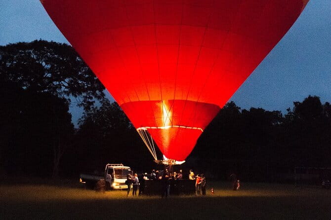 Sigiriya & Habarana: Sunrise Hot Air Balloon Ride Experience - Landing and the Champagne Moment