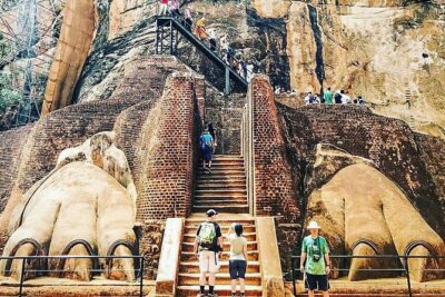 Sigiriya, Polonnaruwa & Dambulla "Trilogy" Day Tour from Colombo - Polonnaruwa Vatadage: 11th-Century Relics and Real Sri Lankan Architecture