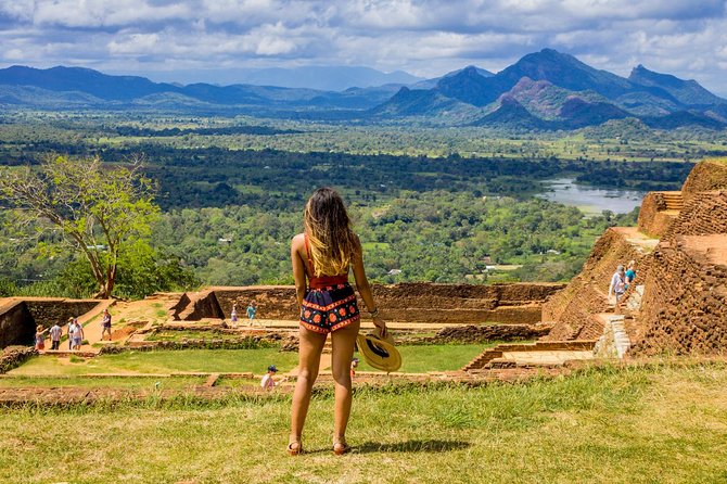 Sigiriya Rock and Dambulla Cave All Inclusive Private Day Trip - Lunch at a local restaurant: included, but keep your expectations flexible