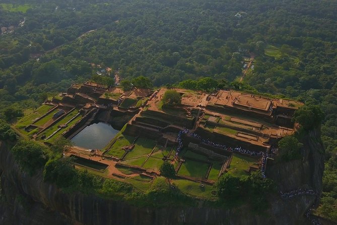 Sigiriya Rock and Dambulla Cave All Inclusive Private Day Trip - Getting there from Colombo: your real start time is early
