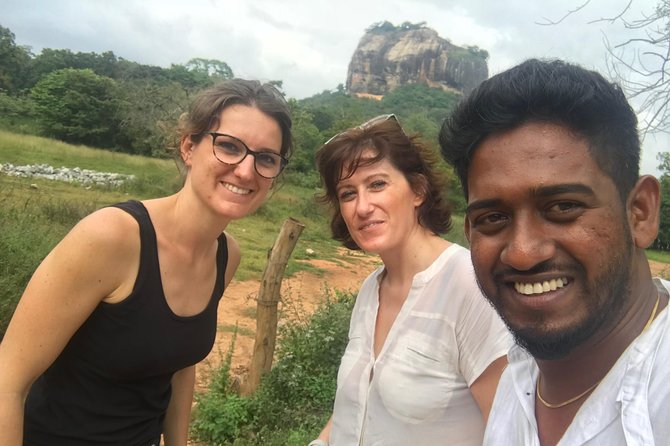 Sigiriya Rock and Dambulla Cave Temples from Negombo (All inclusive day tour) - Stop 3: Pidurangala Royal Cave Temple for Big Views