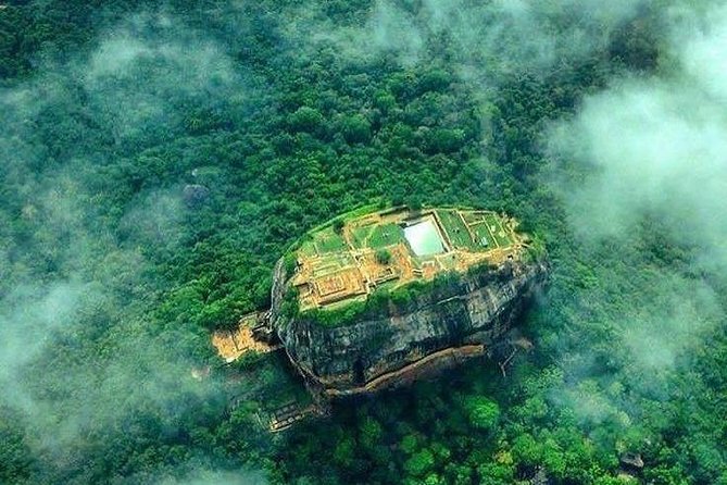 Sigiriya Rock and Dambulla Cave Temples from Negombo (All inclusive day tour) - 6:00 am Pickup and How the Day Keeps Moving