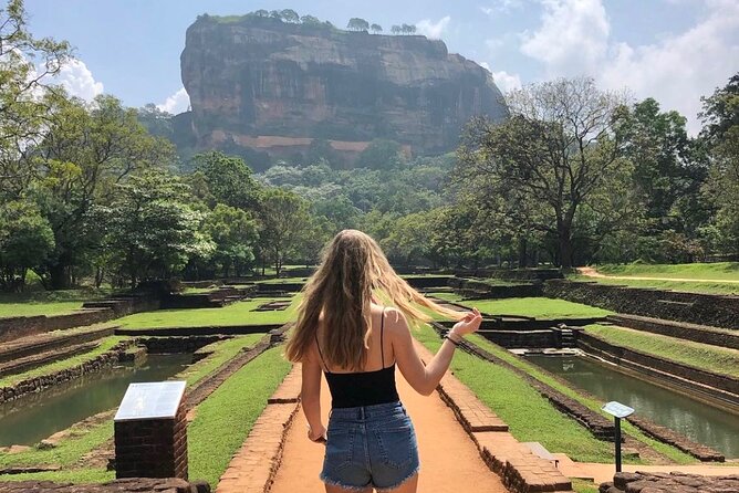 Sigiriya Rock Fortress and Cave Temples Day Trip - Stop 3: Pidurangala Rock hike and temple views over Sigiriya
