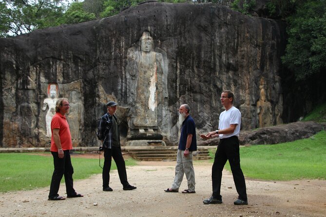 Sri Lanka 8 Tage 7 Nächte Tour mit privatem Fahrer - Entrance fees, meals, and the practical budget reality
