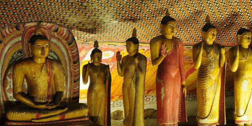 Sri Lanka Bentota: Day Trip to Sigiriya and Dambulla Temple - Key things to know before you go