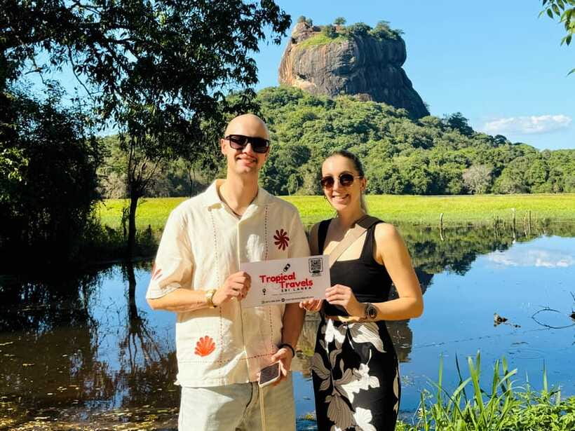Sri Lanka Car Rental with Driver - 3 Days Minimum, 180km/Day - Kandy day: using a driver to make the cultural stops feel easy