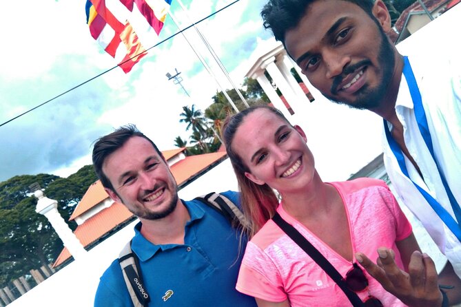 Sri Lanka Culture Tour - Kandy: Temple of the Tooth and Local Life in One City