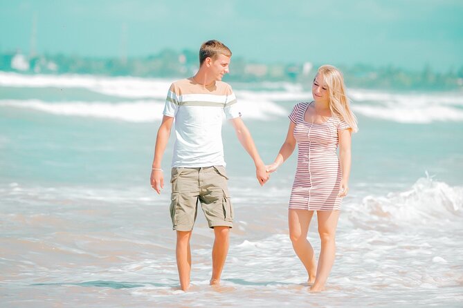 Sri Lanka Honeymoon Tour 7 Days - Day 1: Colombo airport to Kandy, plus Tooth Relic and a cultural dance show