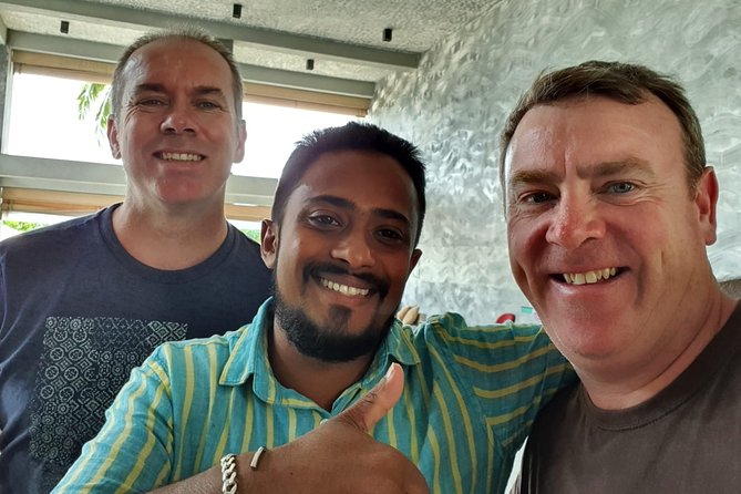 Sri Lanka Private Tour 10 DAYS Driver/Vehicle/Accommodation H/B - Ella in the early hours: Little Adam’s Peak and Nine Arch Bridge
