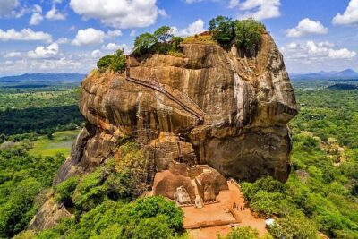 Sri Lanka Private Tour 12 days-Driver/vehicle/accommodation H/B - Polonnaruwa: a second chapter of ruins (and a free admission note)