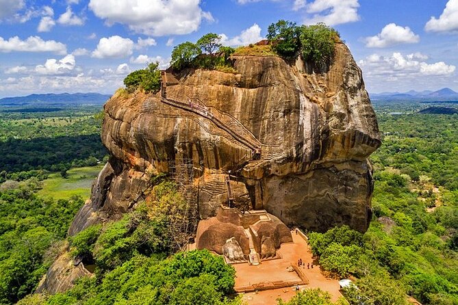 Sri Lanka Private Tour 12 days-Driver/vehicle/accommodation H/B - Polonnaruwa: a second chapter of ruins (and a free admission note)