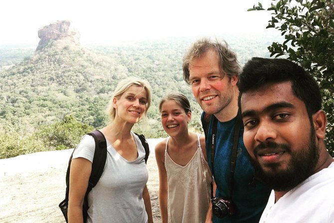 Sri Lanka private tour package 9 night 10 Day with driver+vehicle+accommodations - Day 4 Kandy via Dambulla: Sacred Tooth Relic Meets Tea-Trade Stops