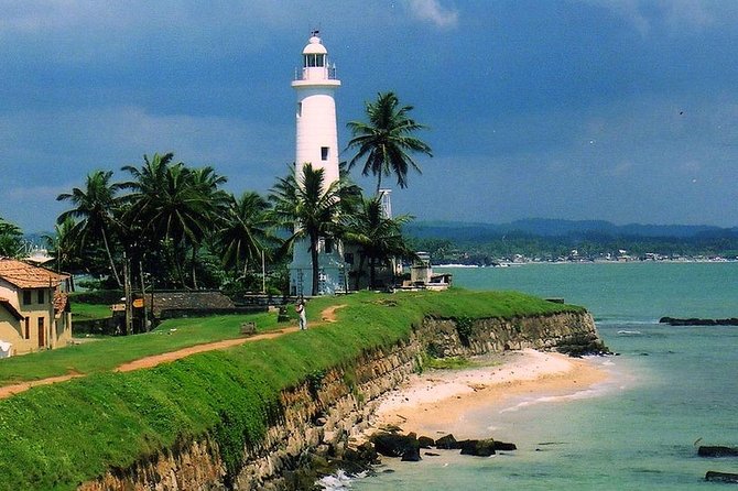 Sri Lanka round tour -7 days with private driver - Why a private driver for 7 days changes everything