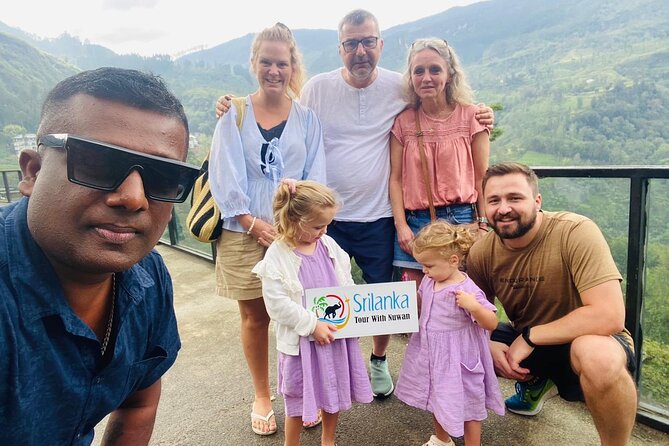 Sri Lanka Sightseeing Tour 8 Day 7 Nights ( All Inclusive ) - Day 4: Ella by train, Nine Arches Bridge, and Little Adam’s Peak