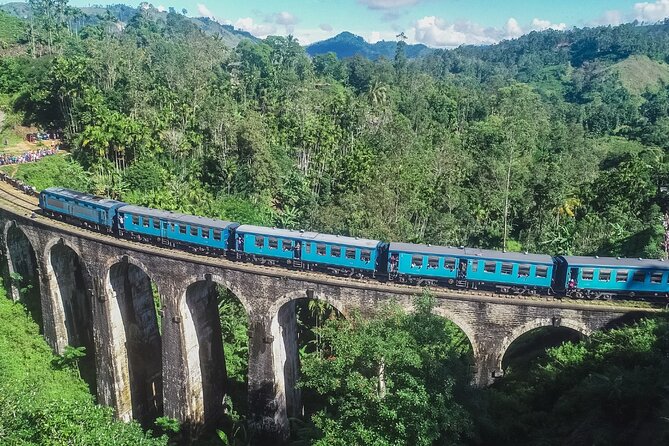 Sri Lanka tour 8 Days with a private driver, hotels, and vehicle - Kandy’s Temple of the Tooth Relic: the reason people come