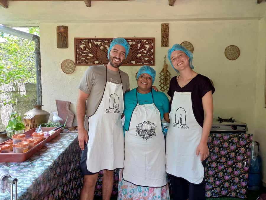 Sri Lankan Cookery with Nilu - Welcome drink, menu planning, and the spice lesson that makes curry make sense