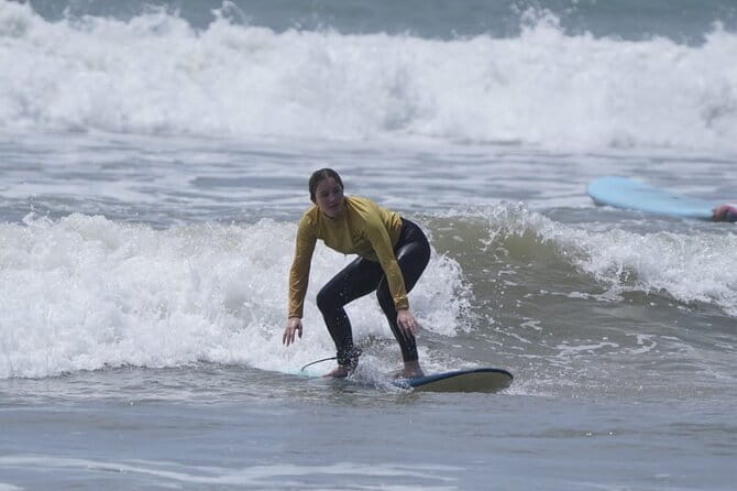 Surf with Apple - Intermediate (120 minutes): reading waves and reaching the lineup safely