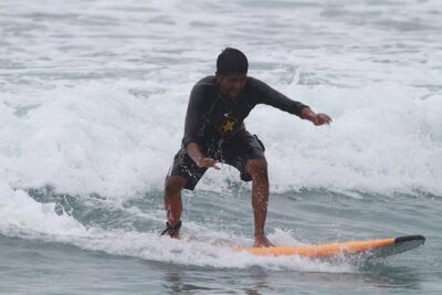 Surfing in Weligama - What happens during your 1.5-hour surf lesson