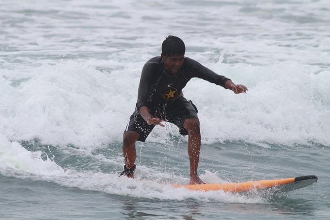 Surfing in Weligama - What happens during your 1.5-hour surf lesson