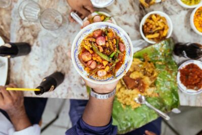 The 10 Tastings of Colombo With Locals: Private Street Food Tour - Fort Railway Station to Pettah: The 3-Hour Walk Through Key Neighborhoods