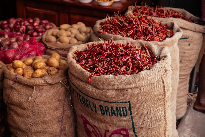 The 10 Tastings of Colombo With Locals: Private Street Food Tour - Should You Book 10 Tastings of Colombo With Locals?
