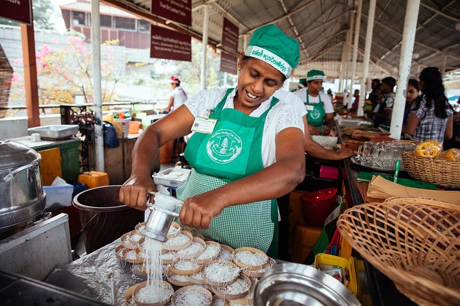 The 10 Tastings of Kandy With Locals: Private Street Food Tour - The 10 Tastings: How to Think About Portion Sizes