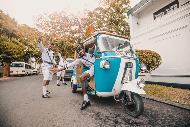 "THE ORIGINALS" Tuk Tuk Safari Colombo, the first and the best. - Hindu temple time: the calm counterpoint