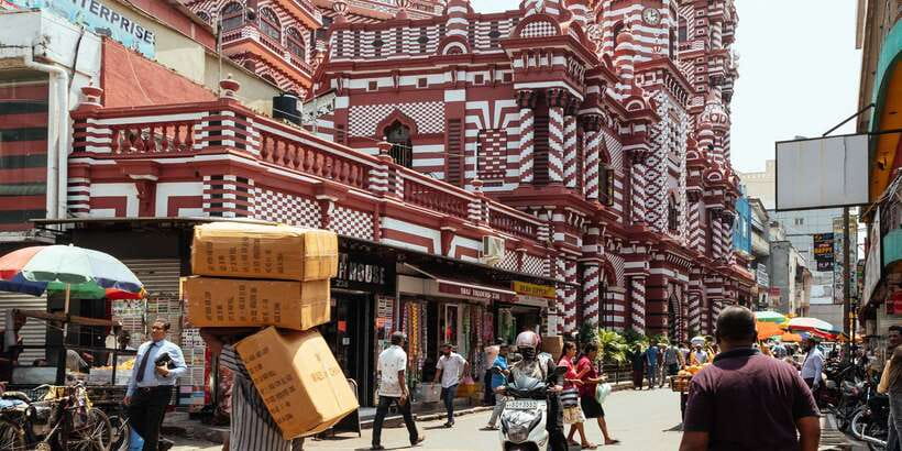 The True Essence of Colombo:Private Highlights & Hidden Gems - Markets, cassava chips, and bananas: where you feel Colombo’s daily rhythm