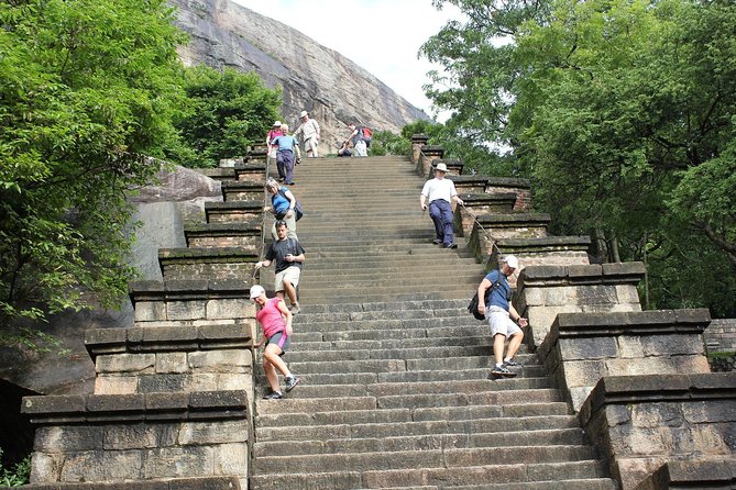 Three Ancient Kingdoms Tour | from Colombo - Stop 1: Dambadeniya Ancient Kingdom Museum and the Tooth Relic Trail