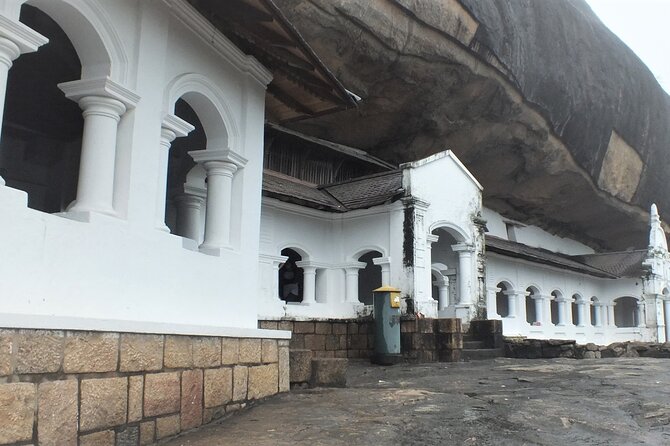 Throughout the Pearl Island in 14 Days - Lion Rock + bull cart village: the “work for the view” day