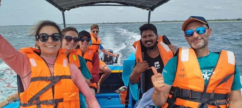 Trincomalee: Dolphin & Whale Watching Boat Tour - Price and value: what $42 covers on the water
