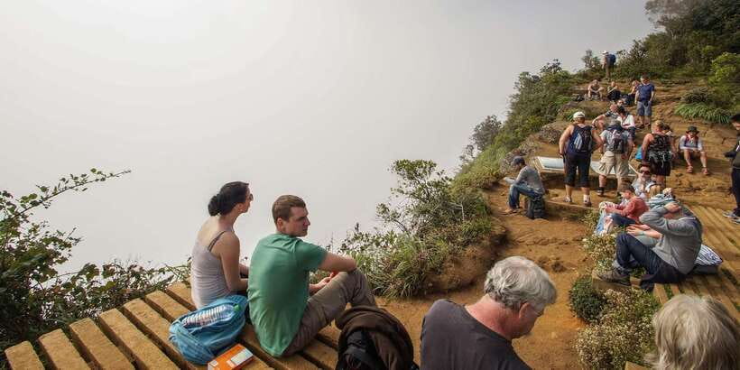 Visit Horton plains and Nuwara Eliya from Kandy - From Kandy to Horton Plains: an early start that pays off
