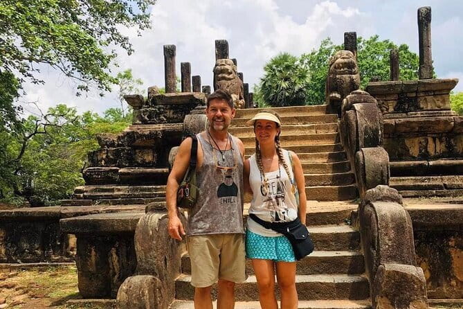 Visiting the Historical Polonnaruwa Ruins and Minneriya Safari - Key things that make this day trip work