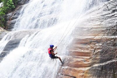 Waterfall Abseiling in Kitulgala - Getting to Kitulgala without the headache: transfers that help