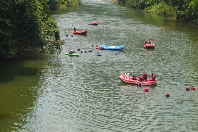 White Water Rafting Kitulgala - Kitulgala on the Kelani River: the short-course rafting you actually finish